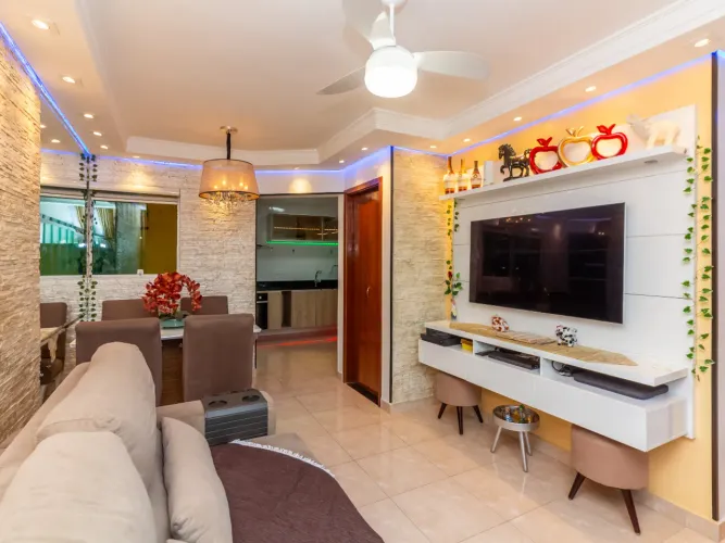 Casa no condomínio Baldini V para venda e locação com 2 quartos, 68m²