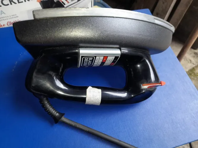 Ferro de Passar 127v