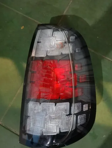 Lanterna uno drive direito 