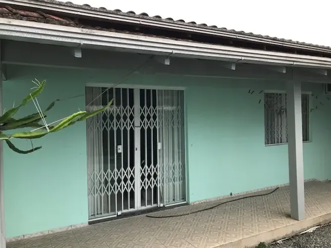 Casa de alvenaria no Costa e Silva