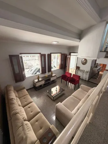 Casa, 654m², 4 suítes, Garagem no Bairro do Marco