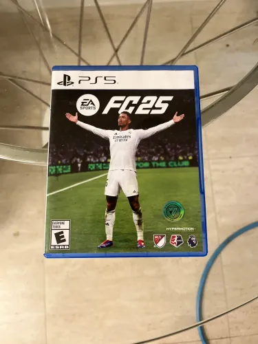 Vendo fifa 25
