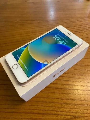 iPhone 8 Plus