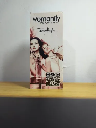 Raridade! Perfume Womanity Eau Pour Elles Mugler (Descontinuado) - Cerca De 35ml Na Caixa