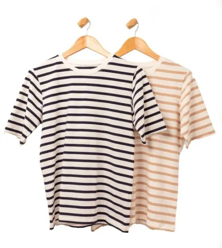 Camiseta listrada marinho + off white em algodão super macio com elastano - tam. PP ao GG