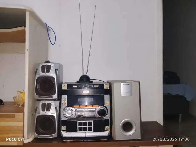 Som rádio Philips antigo pegando tudo bom usado