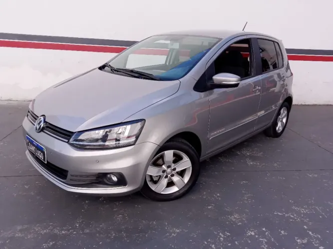 Volkswagen Fox Comfortline 1.6 Flex 8V 5P 2018