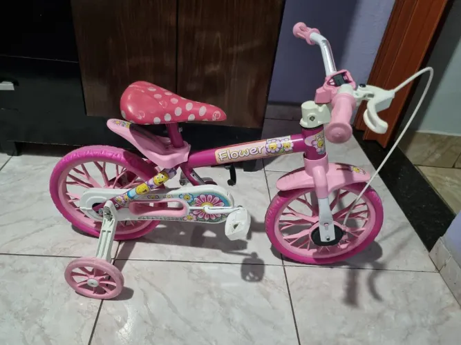 Vende-se bicicleta infantil