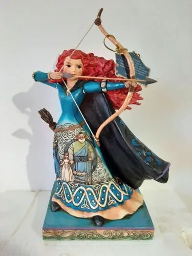 Disney Traditions - Merida - Valente