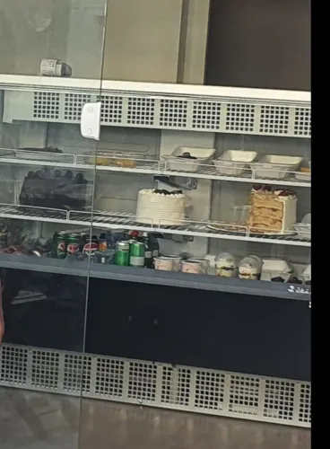 Vitrine refrigerada Gelopar