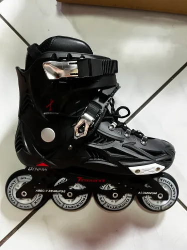 Patins Traxart Dynamix Preto 38/39