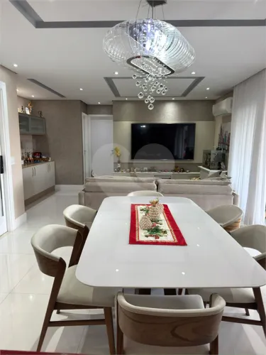Apartamento à venda com 3 suítes no condomínio Edifício Connect, Guarulhos - SP