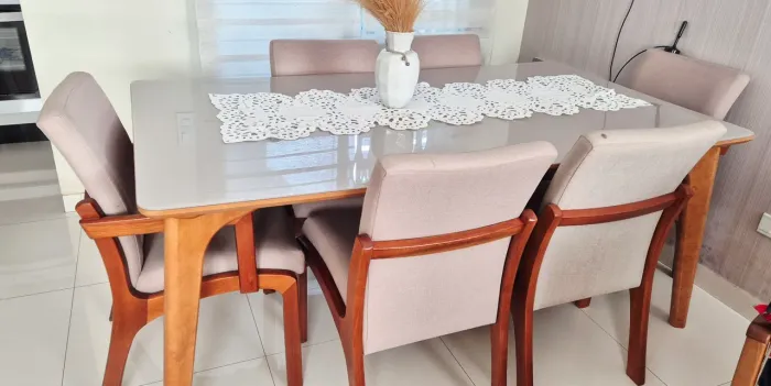 Mesa 6 cadeiras Alto Padrao