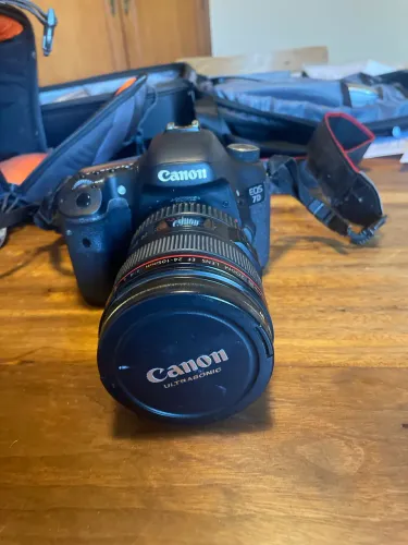 EQUIPAMENTO FOTOGRÁFICO