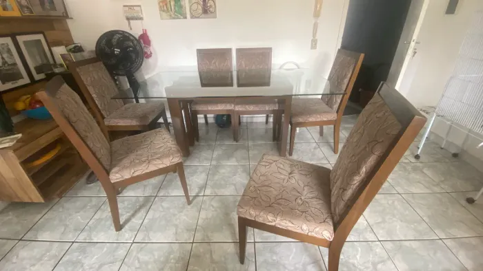 Mesa de jantar 6 lugares