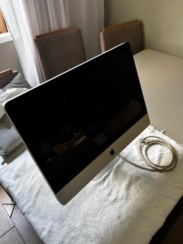Vendo iMac 21,5 - Retirada de peças 