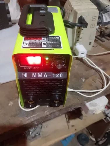 Máquina de solda