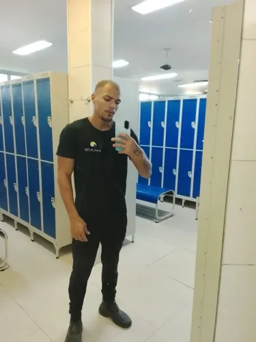 Faço serviço