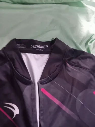 Roupa de ciclista feminina