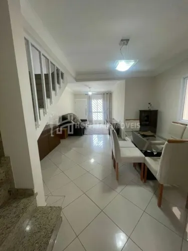 Sobrado com 3 dormitório, 3 suítes e 3 vagas no Santa Paula !