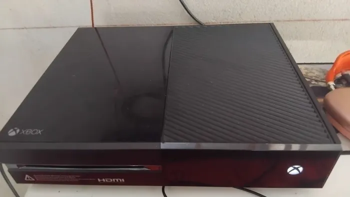 Vendo xbox one fat usado ou troco em pc