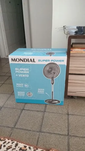 Vendo um vendedor de torre