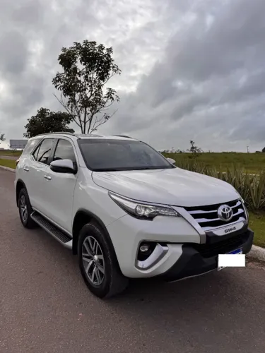 Toyota Hilux SW4 SRX 4X4 2.8 TDI 16V Dies. Aut. 2019