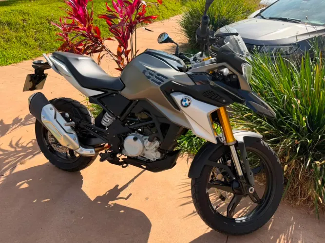 VENDO OU TROCO ( BMW 310 S )