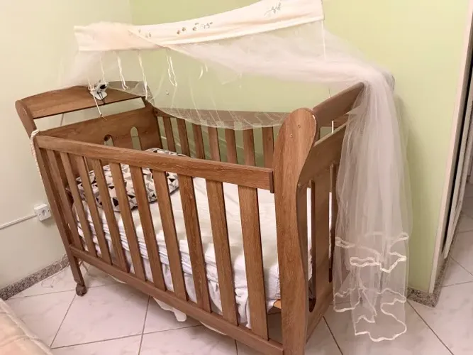 Vendo Berço Americano Sophia Mezzo Castani - Reller