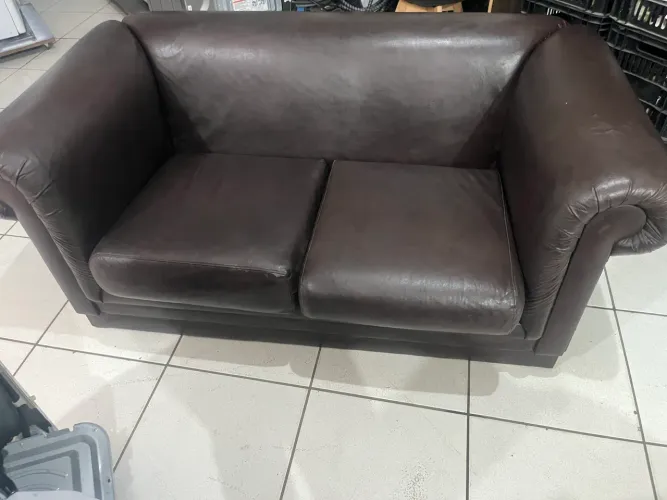 Sofá 2 lugares 