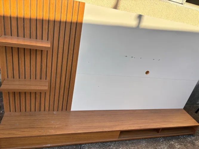 Painel ripado semi-novo