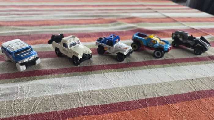 Kit 5 Carrinhos Hot Wheels