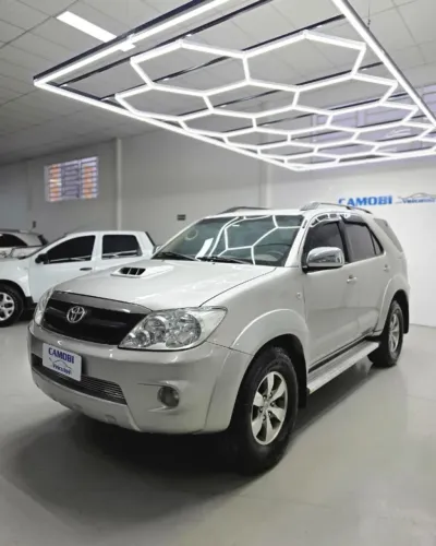 Toyota Hilux SW4 SRV D4-d 4X4 3.0 TDI Dies. AUT 2008
