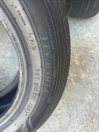 Pneu 175 65 R14 Goodyear 