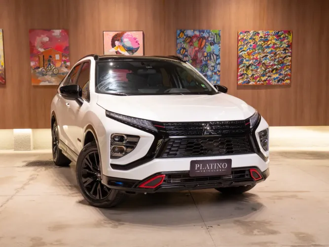 Mitsubishi Eclipse Cross HPE Black 1.5 16V 165cv Aut. 2026