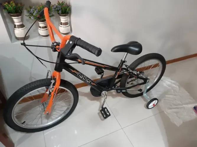 Bicicleta Aro 20 Apollo Nathor pouquíssimo uso
