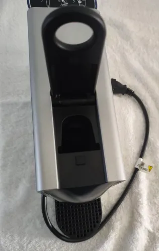 Cafeteira Nespresso Essenza Mini Cinza (NEGOCIÁVEL)