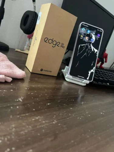 Vendo moto Edge 50 pro