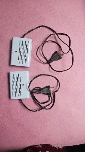 2 Aparelhos Elétricos Anti Mofo Fungo Ácaros ByeMofo Legon Cor Branca 127V 1 por R$