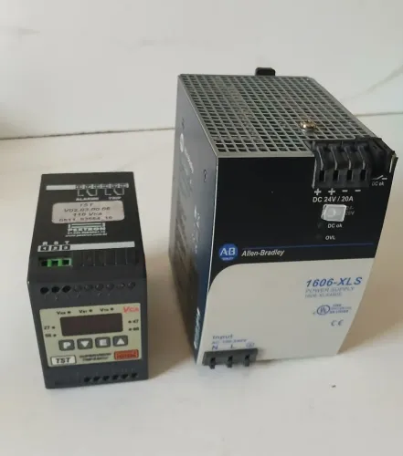 Supervisor trifásico e Fonte Allen-Bradley