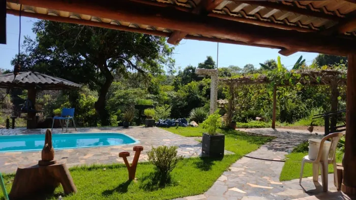 Chácara à venda 3km da GO-020, 2 chalés sendo Suítes, 6.431m².