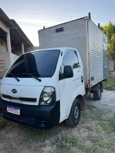 ? Kia Bongo Baú 2016 Revisado - Pronto pra Trabalhar!