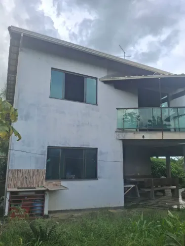 Ótima residência