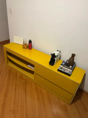 RACK PARA A SALA