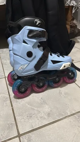 Patins Traxart Revolt Tam.37