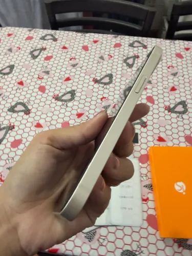 iPhone 13 com 128 gb