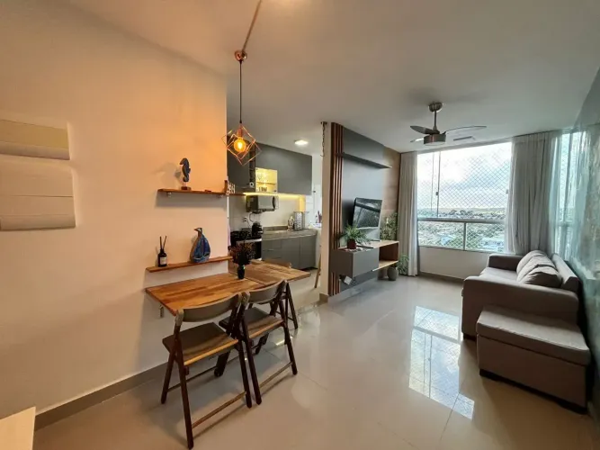 Apartamento Mobiliado para aluguel com 2 quartos em Buraquinho - Lauro de Freitas - BA