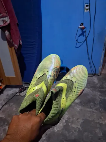 Chuteira da puma