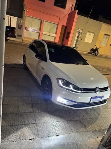 Volkswagen Golf Comfort. 200 TSI 1.0 Flex 12V Aut. 2018
