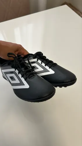 Chuteira Society Umbro Beat